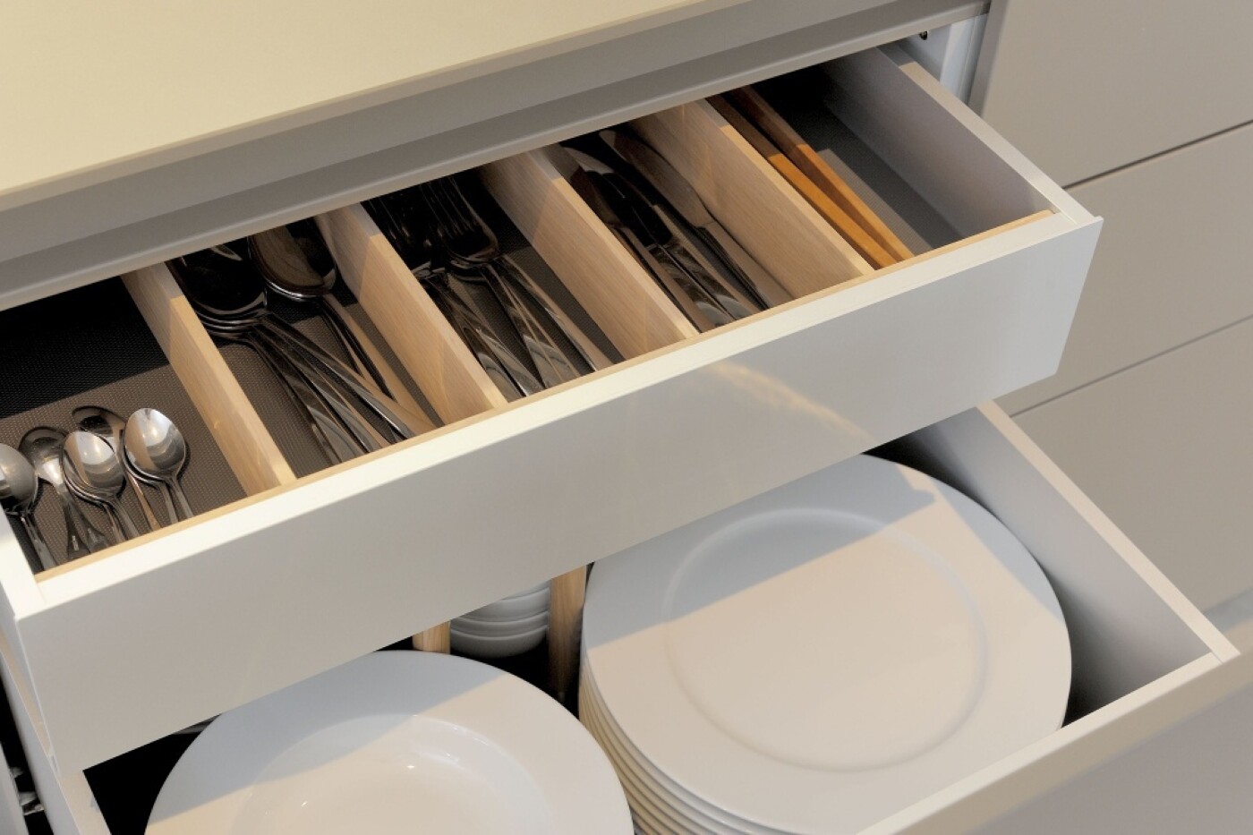 Schubladeneinsätze und -höhen gibt es in modernen Küchen für jedes Geschirrteil Schubladeneinsätze und -höhen gibt es in modernen Küchen für jedes Geschirrteil